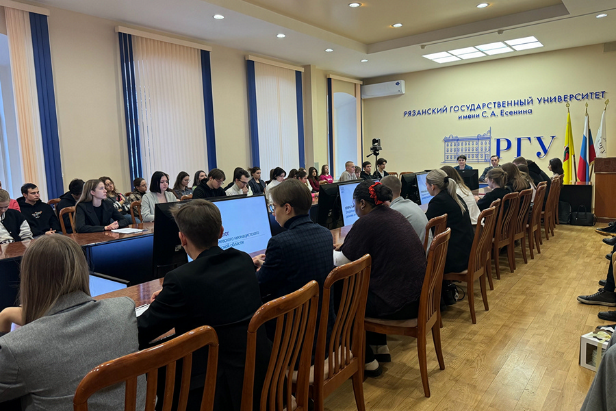 В День прав человека обсудили нарушения прав жителей Курской области В День прав человека обсудили нарушения прав жителей Курской области